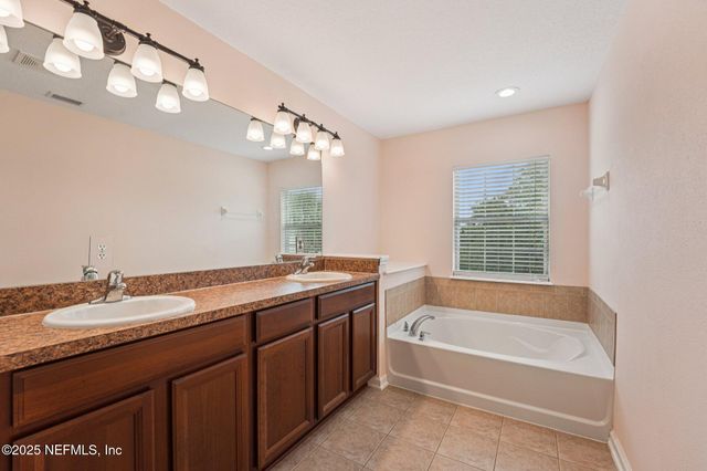 3905 BUCKTHORNE Drive, D, Orange Park, FL 32065