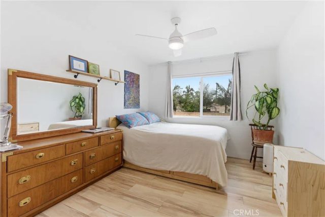 627 N Bristol 32, Santa Ana, CA 92703