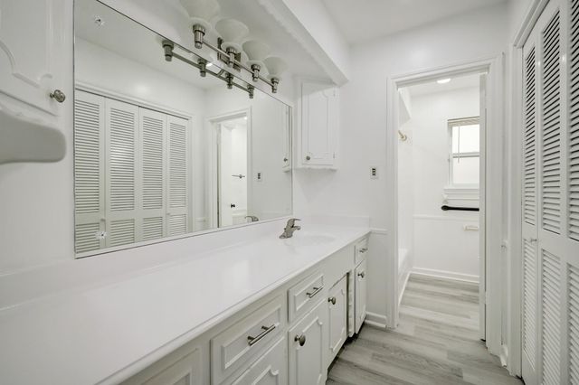 9807 Braewick Drive, Houston, TX 77096