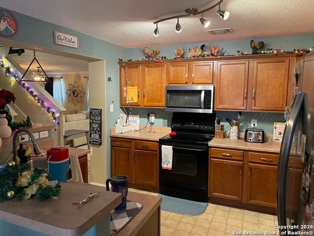 4125 Whisper, Schertz, TX 78108