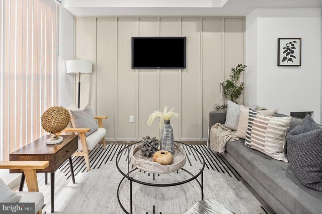 2508 E PRESTON ST, Baltimore, MD 21213