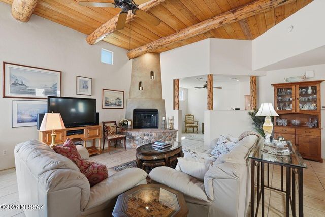 11324 N Mountain Meadow Place, Oro Valley, AZ 85737