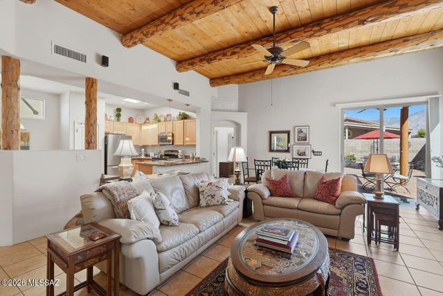 11324 N Mountain Meadow Place, Oro Valley, AZ 85737