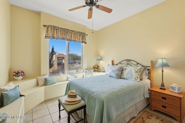 11324 N Mountain Meadow Place, Oro Valley, AZ 85737