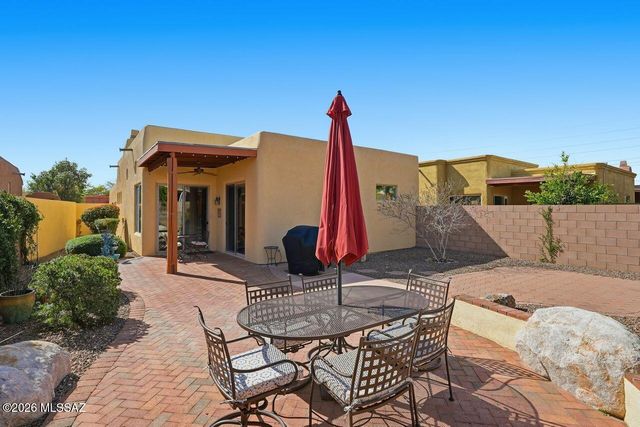 11324 N Mountain Meadow Place, Oro Valley, AZ 85737