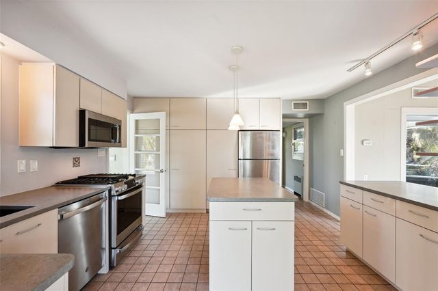 349 SCOTT AVENUE, Sarasota, FL 34243