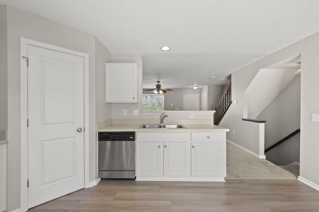 5297 Royal Arch Cascade Drive, 45, Dublin, OH 43016
