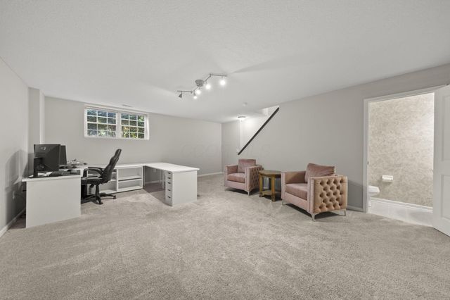 5297 Royal Arch Cascade Drive, 45, Dublin, OH 43016