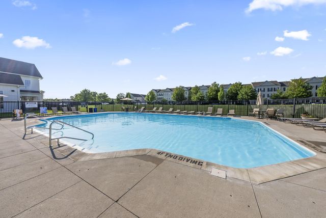 5297 Royal Arch Cascade Drive, 45, Dublin, OH 43016