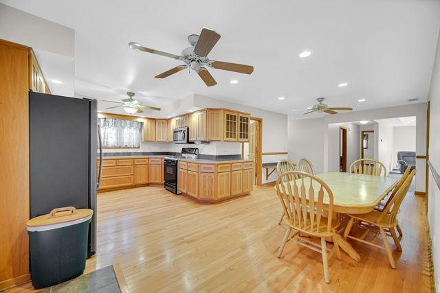 2606 W Walter Zimny Drive, Posen, IL 60469