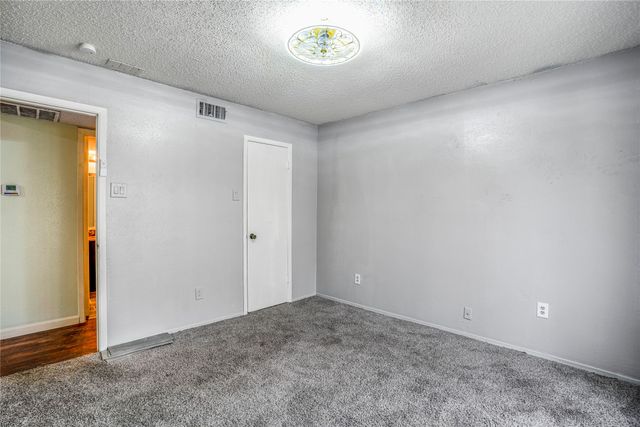 8110 Skillman Street 2031, Dallas, TX 75231