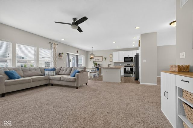 4221 Blue Note Drive, Indianapolis, IN 46239