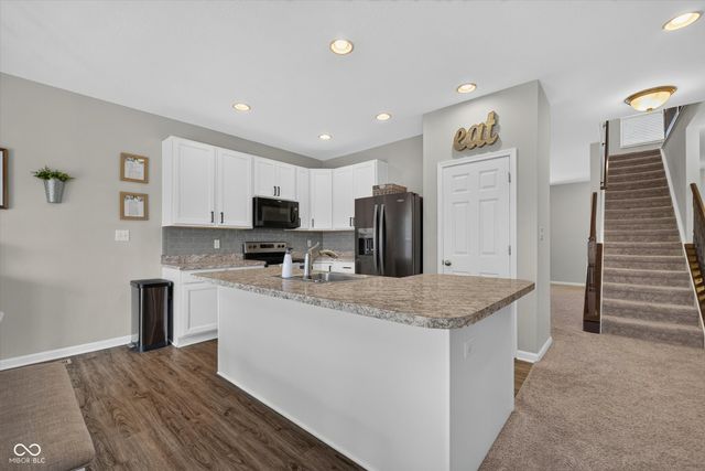 4221 Blue Note Drive, Indianapolis, IN 46239