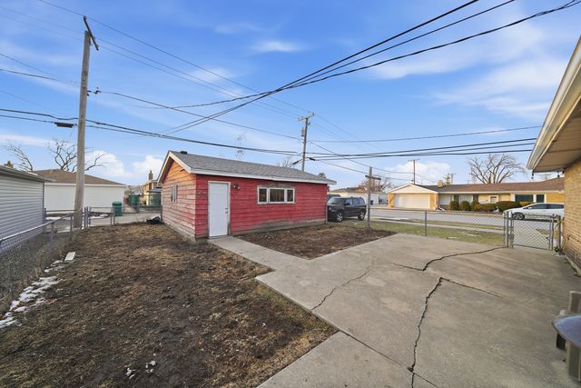 7800 New Castle Avenue, Burbank, IL 60459