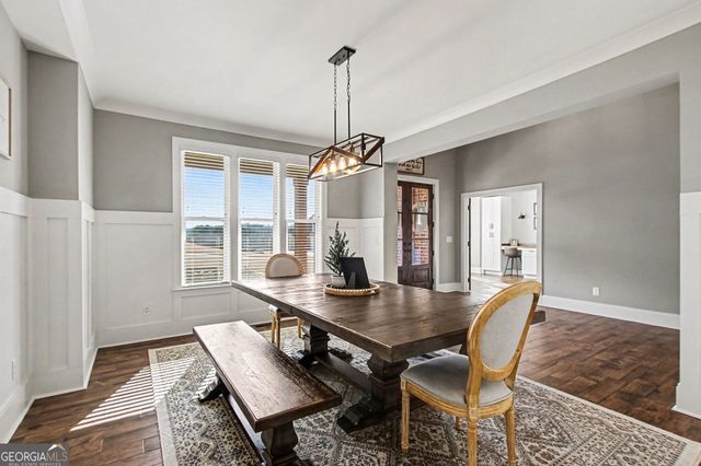 4736 Cardinal Ridge Way, Flowery Branch, GA 30542