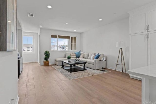 2579 Elderberry Lane, Carlsbad, CA 92008