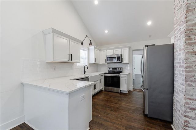 130 Burbank SW Drive, Atlanta, GA 30314