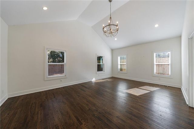 130 Burbank SW Drive, Atlanta, GA 30314