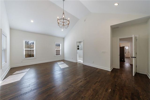 130 Burbank SW Drive, Atlanta, GA 30314