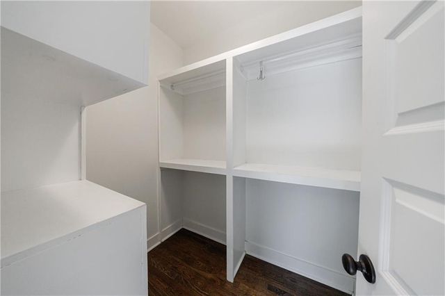 130 Burbank SW Drive, Atlanta, GA 30314