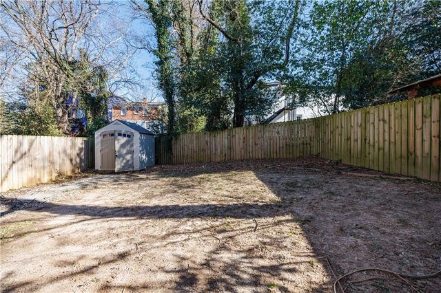 130 Burbank SW Drive, Atlanta, GA 30314