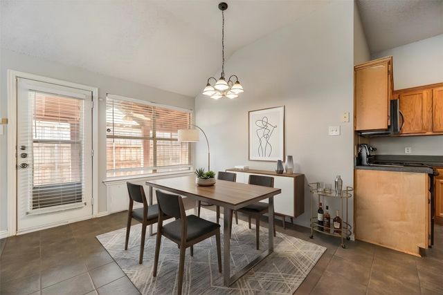 8806 Oakwood Lane, Frisco, TX 75035