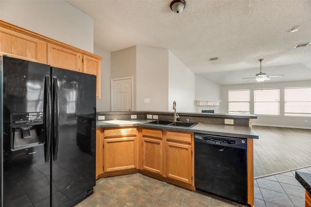 8806 Oakwood Lane, Frisco, TX 75035