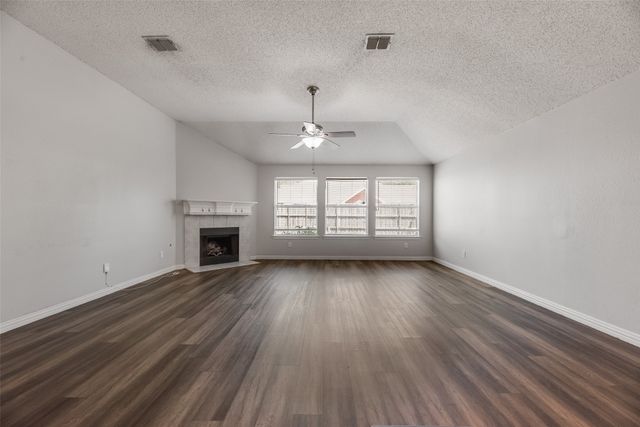 8806 Oakwood Lane, Frisco, TX 75035