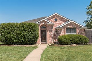8806 Oakwood Lane, Frisco, TX 75035