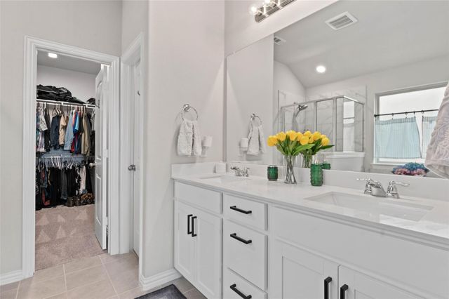 5404 Everly Court, Denton, TX 76207