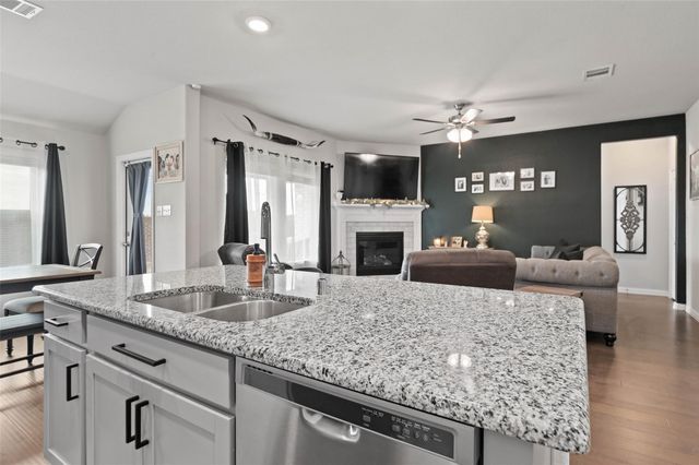 5404 Everly Court, Denton, TX 76207