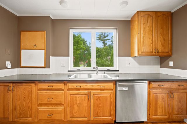 37 Highland Street, Meredith, NH 03253