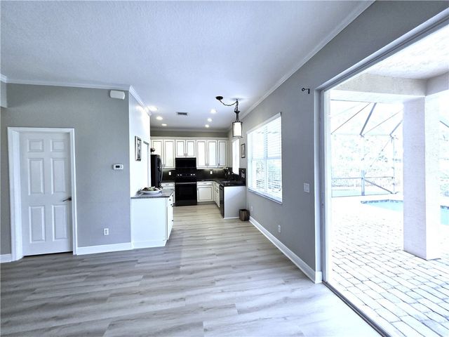 1939 Grey Falcon Circle SW, Vero Beach, FL 32962