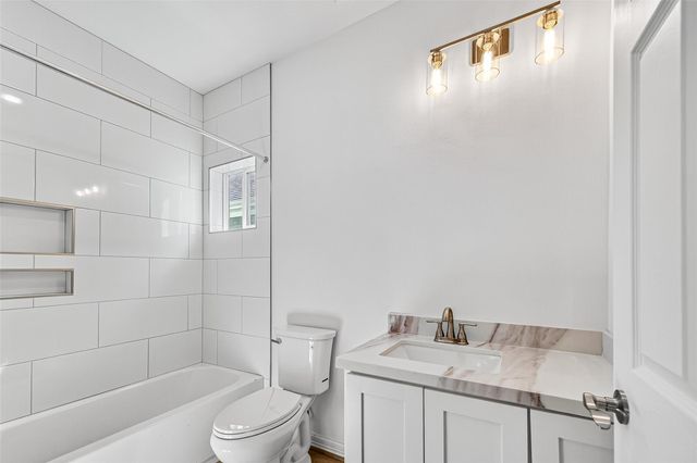 716 Zoe Street, Houston, TX 77020