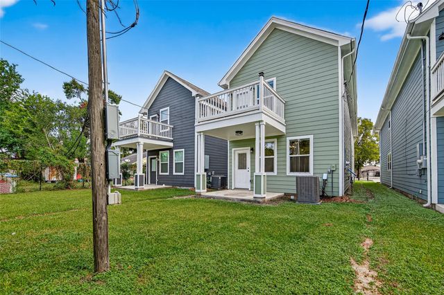 716 Zoe Street, Houston, TX 77020