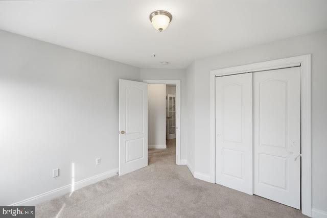 5113 KNAPP PL, Alexandria, VA 22304