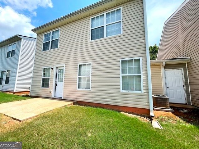30 Lakebirch Drive, Covington, GA 30016