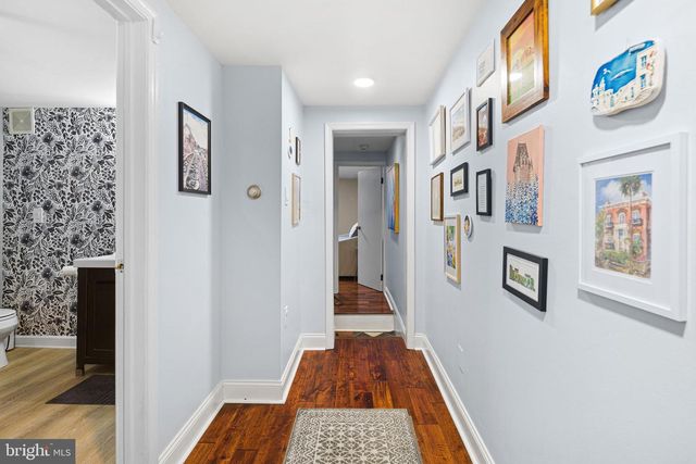 806 S 8TH, Philadelphia, PA 19147