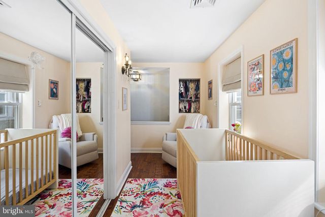 806 S 8TH, Philadelphia, PA 19147