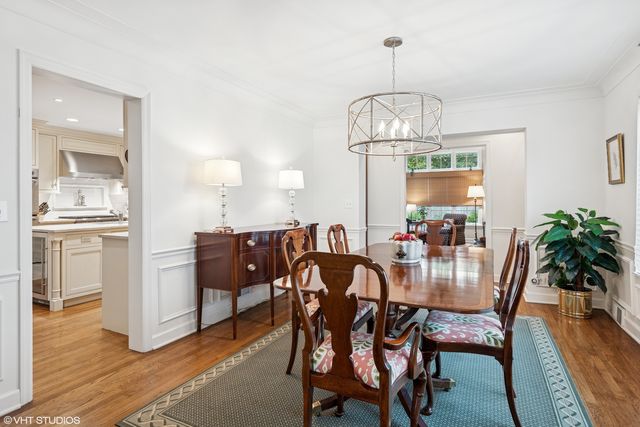 1215 16th Street, Wilmette, IL 60091