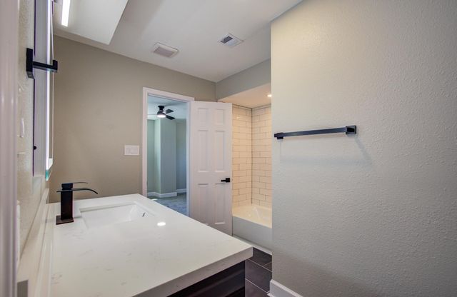 15619 Winding Moss Drive, Houston, TX 77068