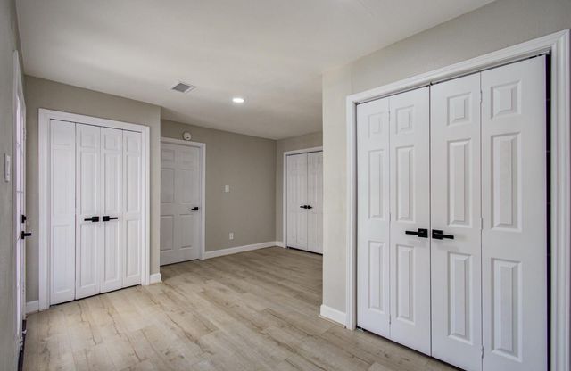 15619 Winding Moss Drive, Houston, TX 77068