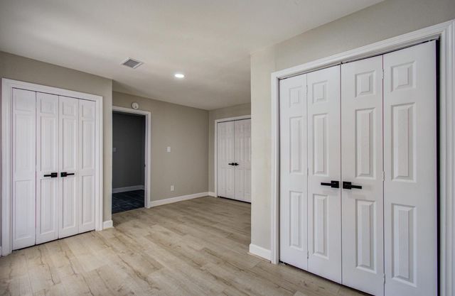 15619 Winding Moss Drive, Houston, TX 77068