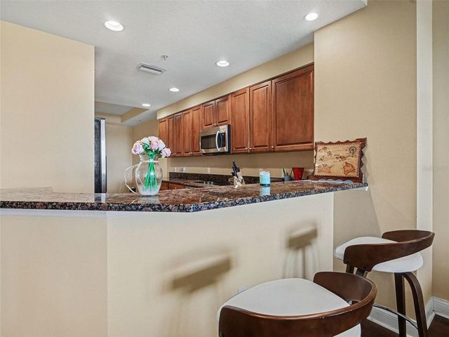 611 RIVIERA DUNES WAY 102, Palmetto, FL 34221