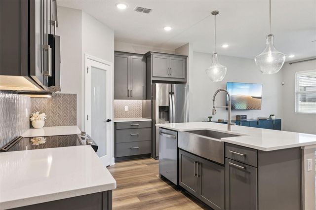 3033 AMBERSWEET PLACE, Clermont, FL 34711
