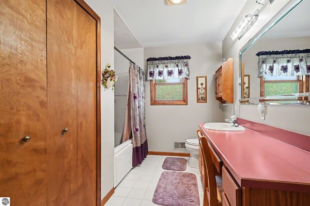 437 4th Street, Lupton, MI 48635