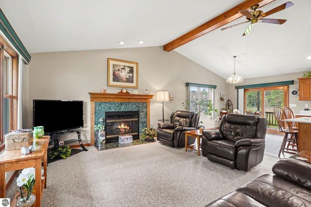 437 4th Street, Lupton, MI 48635