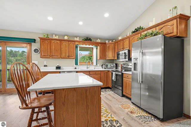 437 4th Street, Lupton, MI 48635