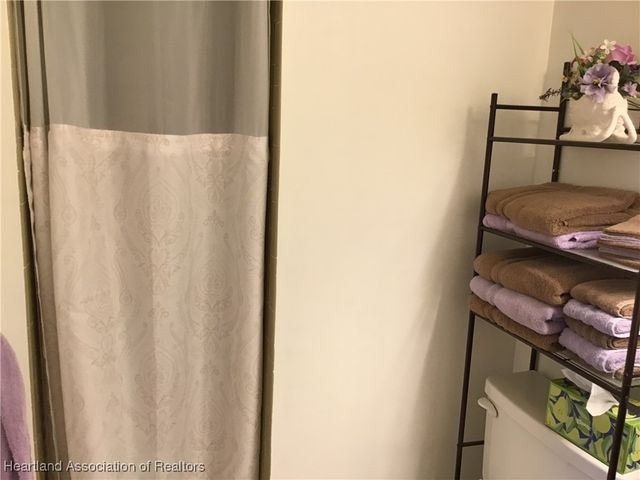 400 Lake Clay Drive S, Lake Placid, FL 33852