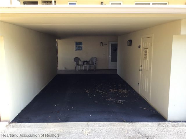 400 Lake Clay Drive S, Lake Placid, FL 33852